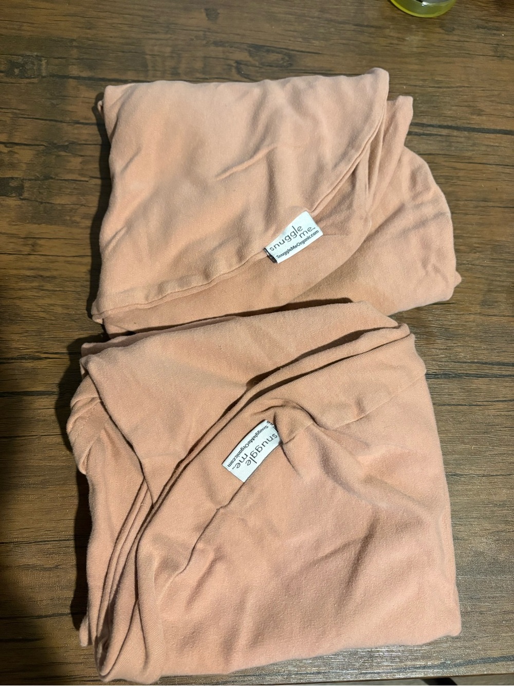 Snuggle me organic original lounger pink covers